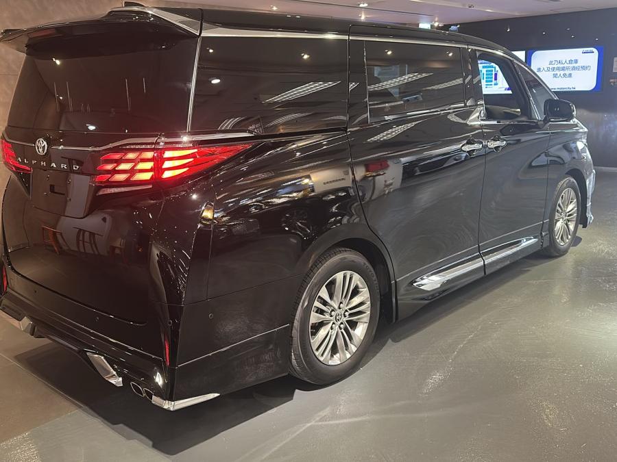 Alphard Z - Image 3